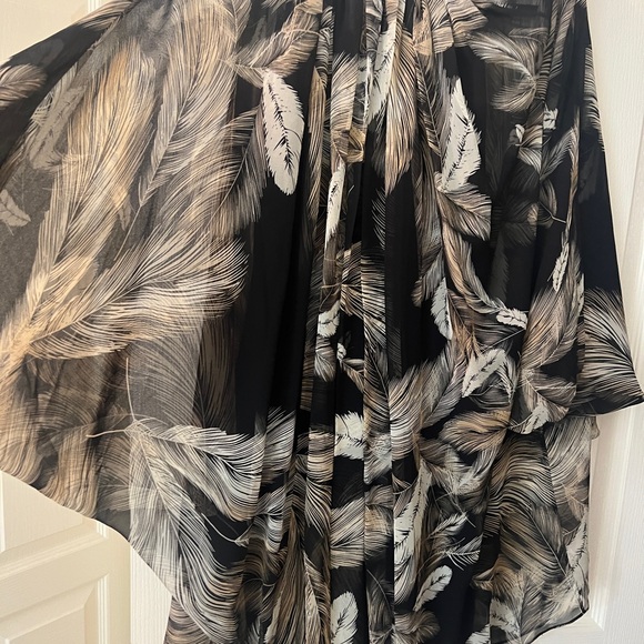 Diane Von Furstenberg silk dress size 8 - Picture 4 of 7